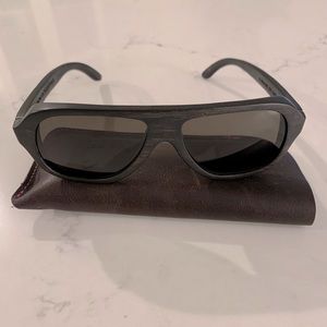 Waiting for the Sun wooden sunglasses 🕶